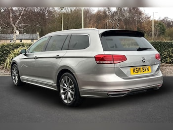 Used Volkswagen Passat 2015 for sale - 76013434: Photo