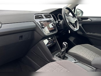 Used Volkswagen Tiguan 2022 for sale - 75577425: Photo