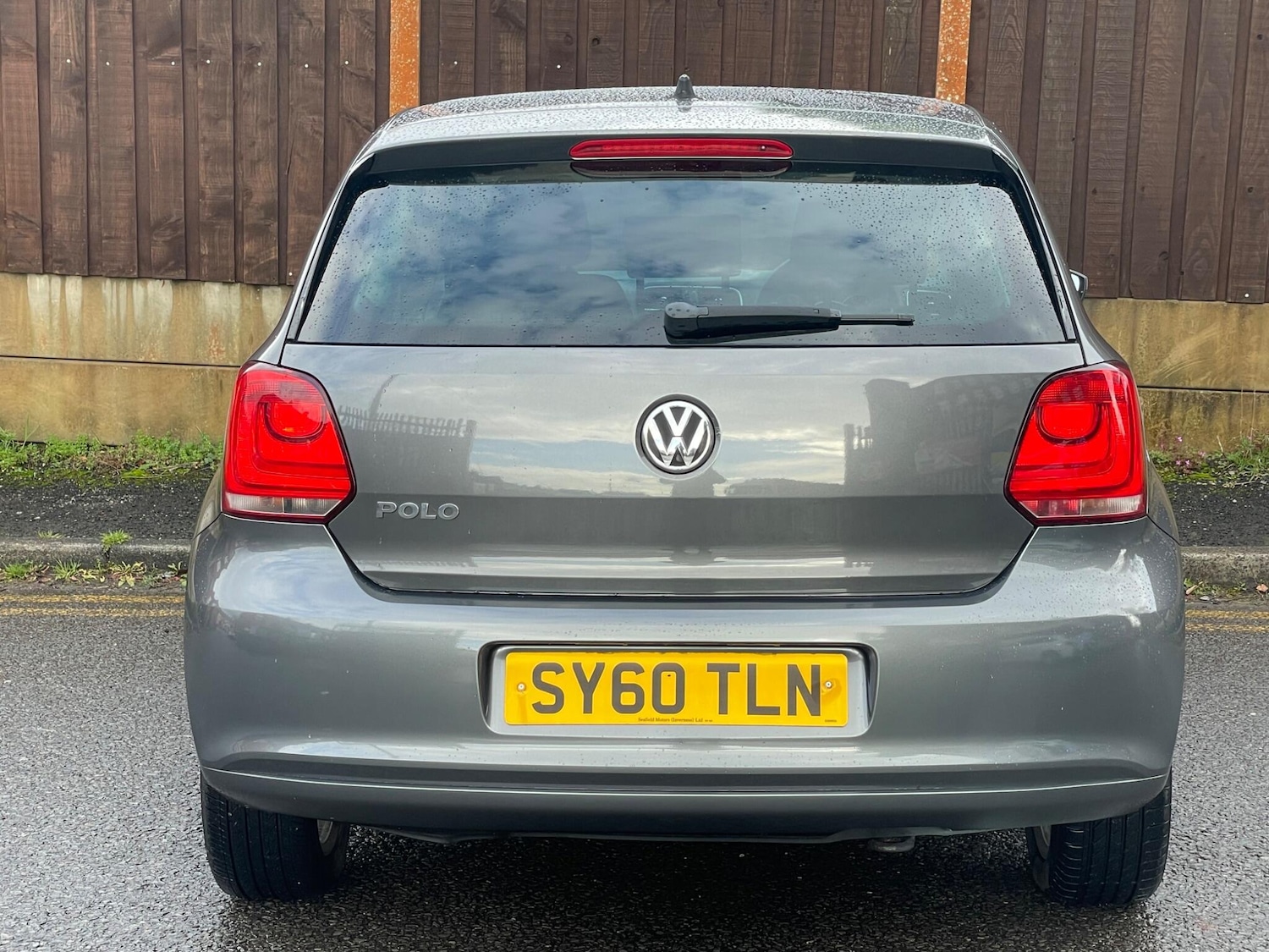 Used Volkswagen Polo 2010 for sale - 76215052: Photo 3