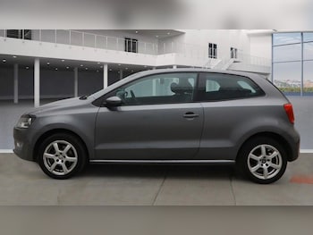 Used Volkswagen Polo 2010 for sale - 76215052: Photo 4