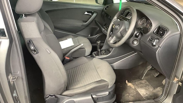 Used Volkswagen Polo 2010 for sale - 76215052: Photo 5