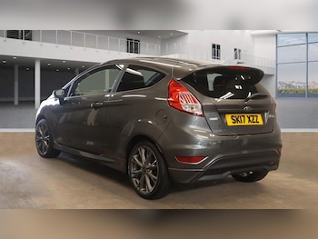 Used Ford Fiesta 2017 for sale - 75531885: Photo