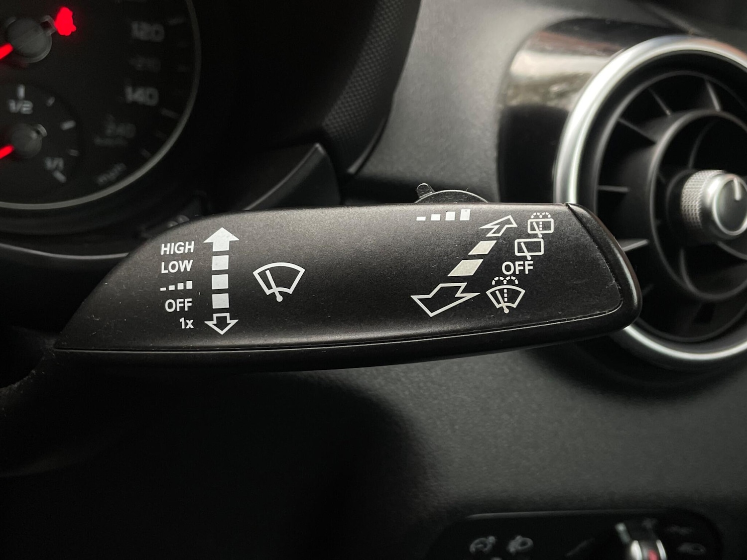 Used Audi A1 2011 for sale - 76214075: Photo 27