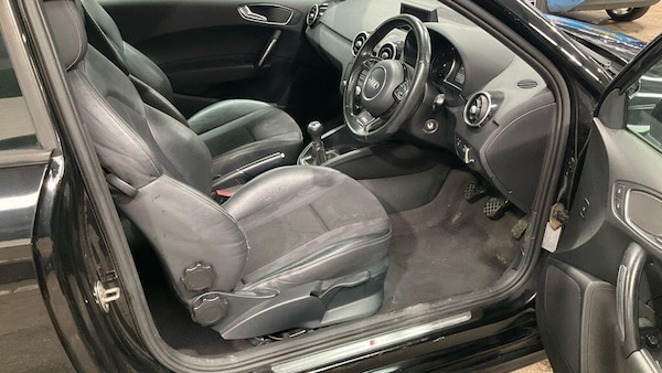 Used Audi A1 2011 for sale - 76214075: Photo 7