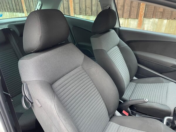 Used Volkswagen Polo 2011 for sale - 73256862: Photo 17