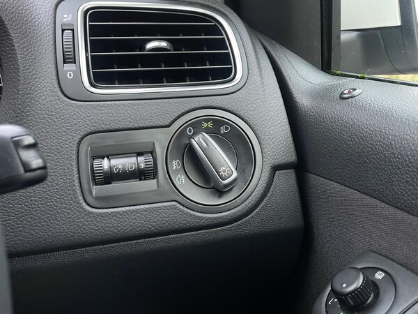 Used Volkswagen Polo 2011 for sale - 73256862: Photo 25