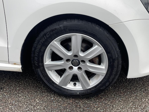 Used Volkswagen Polo 2011 for sale - 73256862: Photo 29