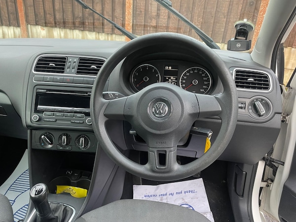 Used Volkswagen Polo 2011 for sale - 73256862: Photo 37