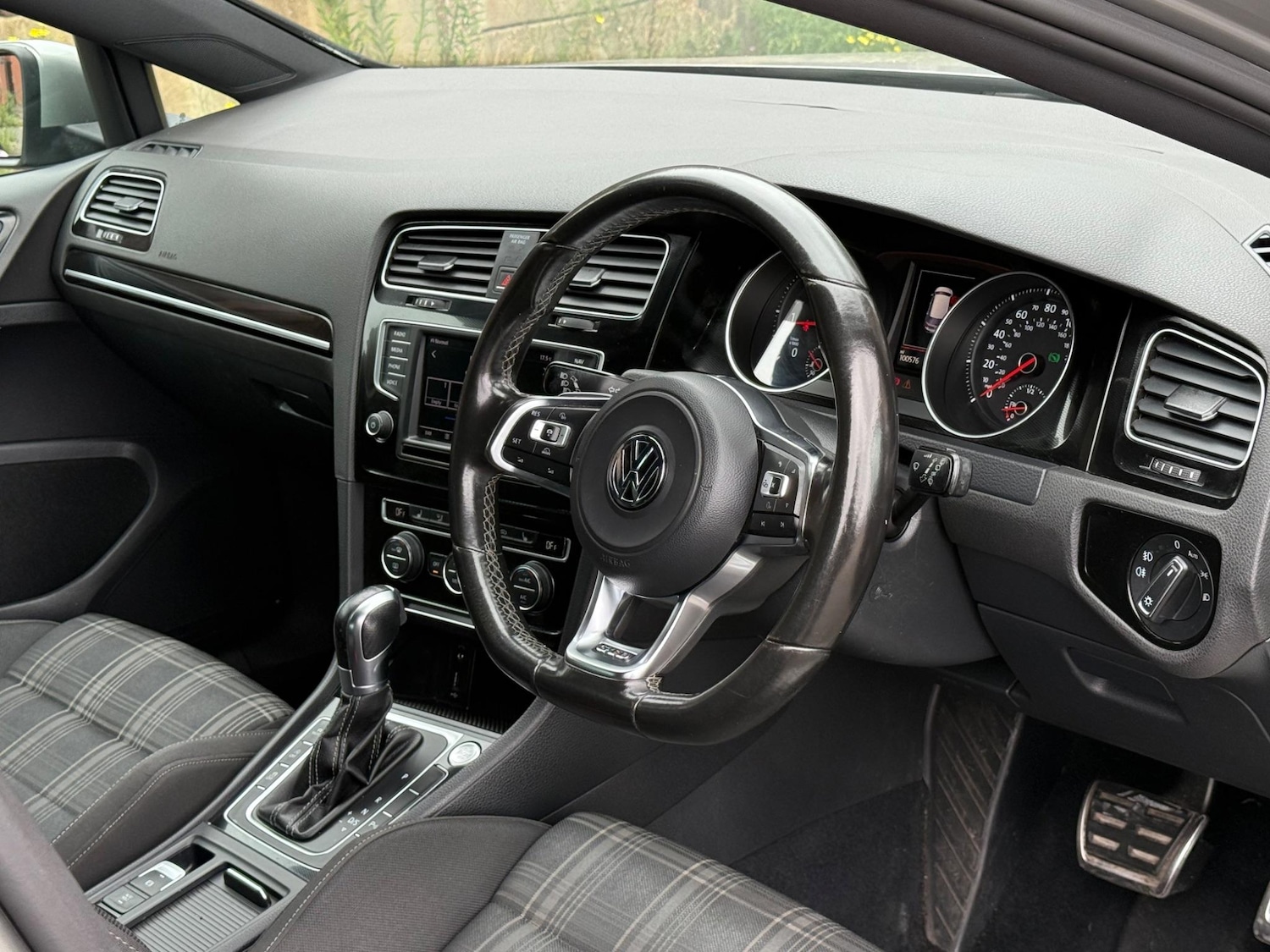 Used Volkswagen Golf 2016 for sale - 76336900: Photo 13