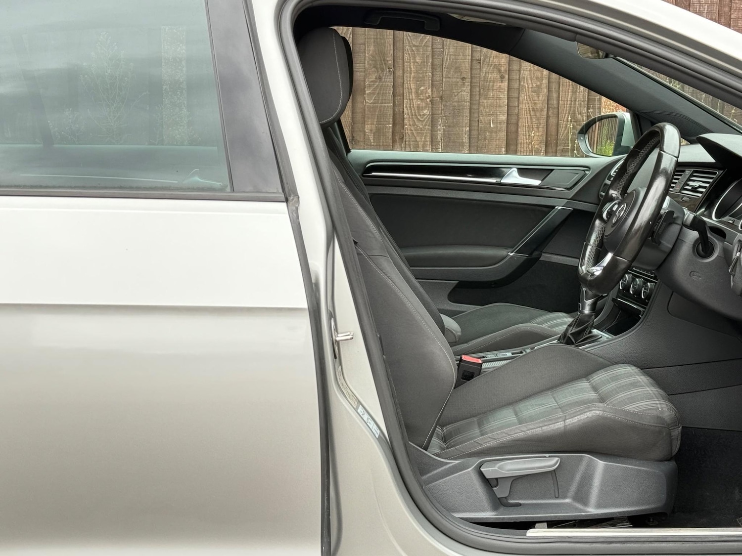 Used Volkswagen Golf 2016 for sale - 76336900: Photo 14