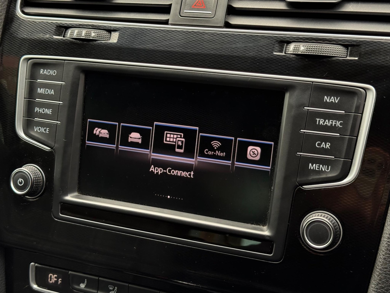 Used Volkswagen Golf 2016 for sale - 76336900: Photo 27