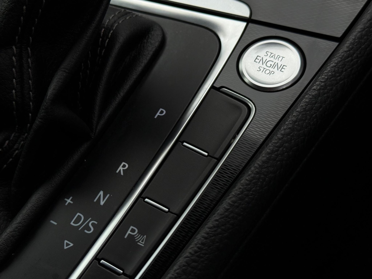 Used Volkswagen Golf 2016 for sale - 76336900: Photo 39