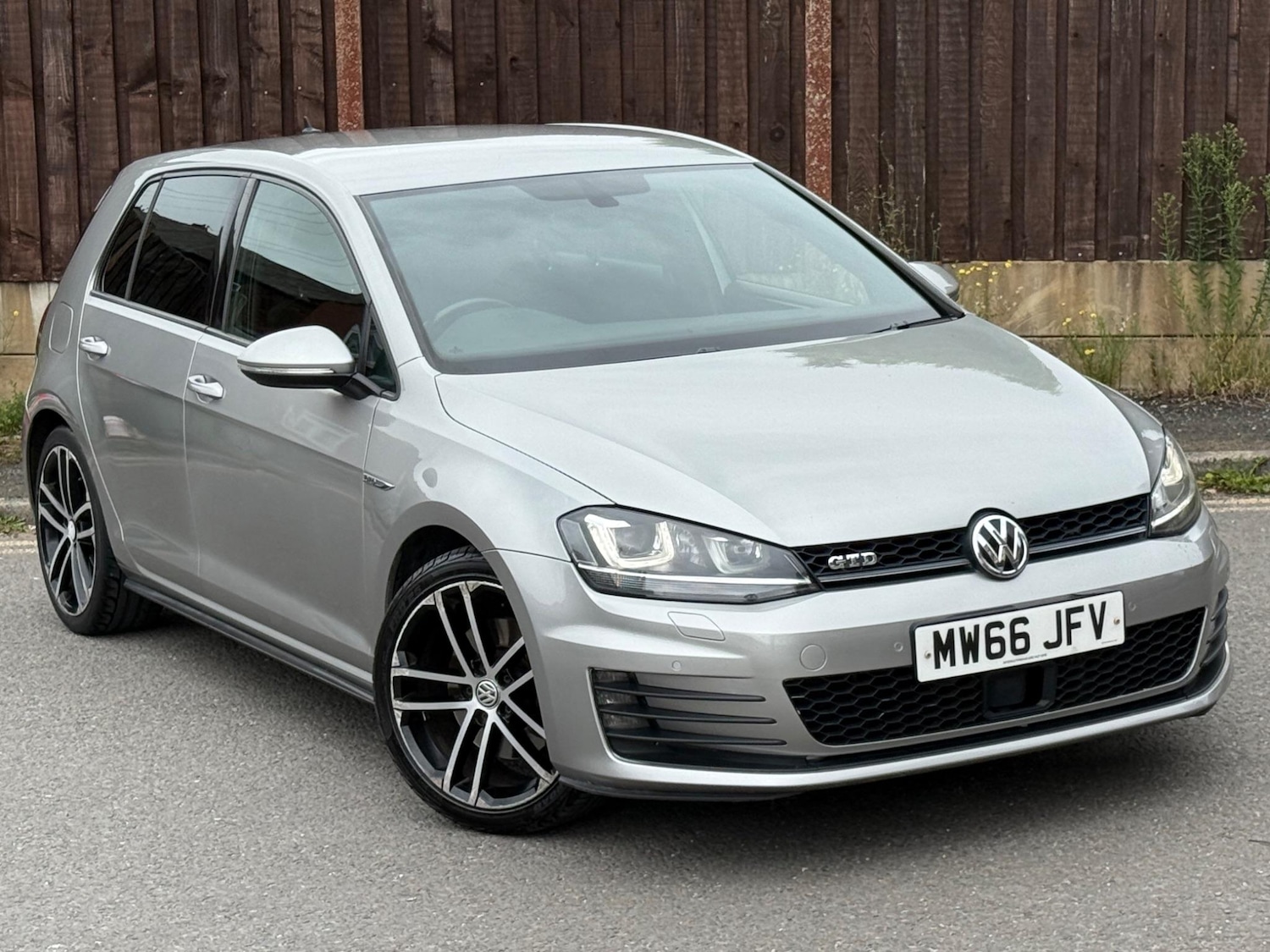 Used Volkswagen Golf 2016 for sale - 76336900: Photo 46