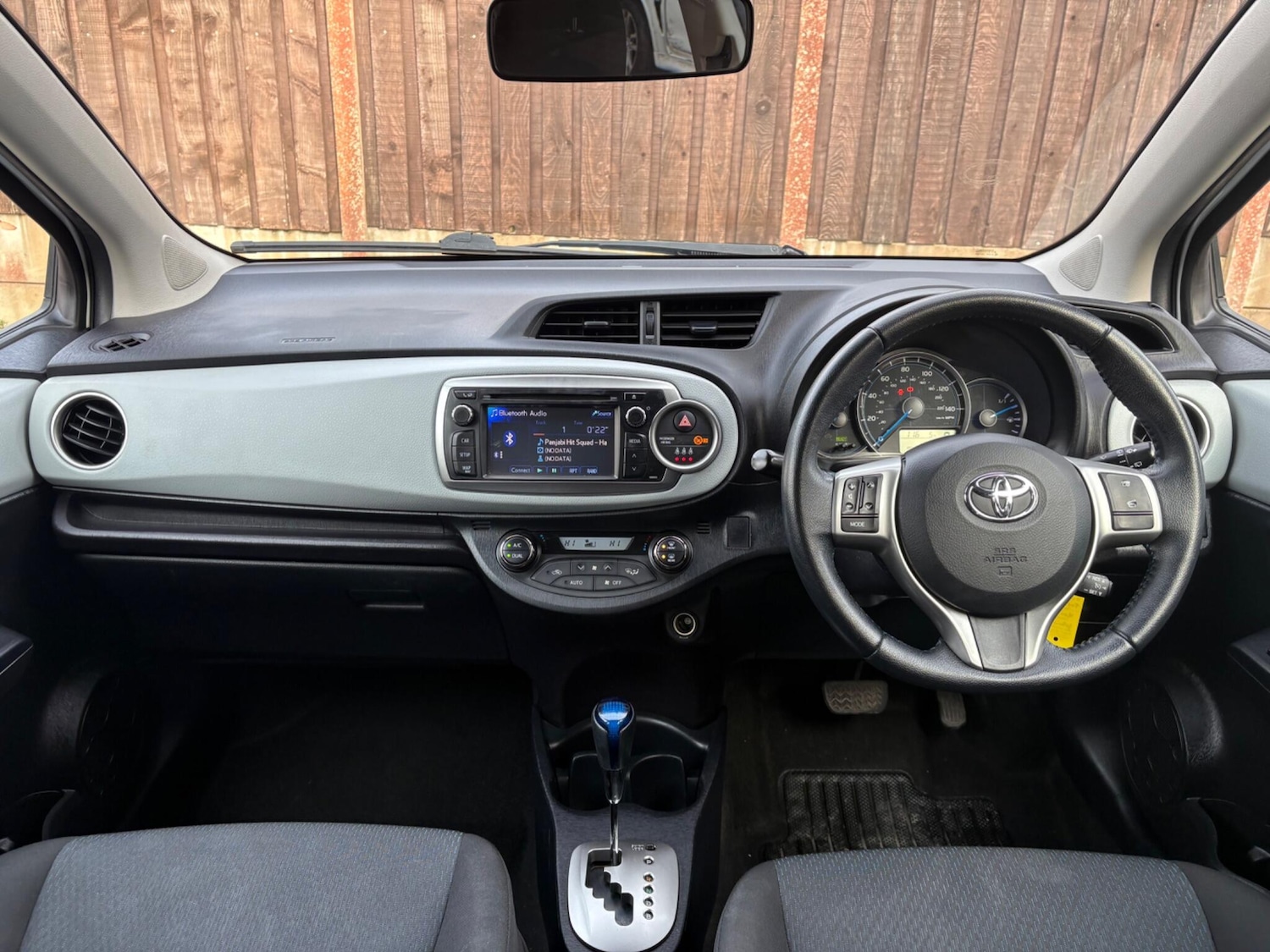 Used Toyota Yaris 2014 for sale - 77478535: Photo 34