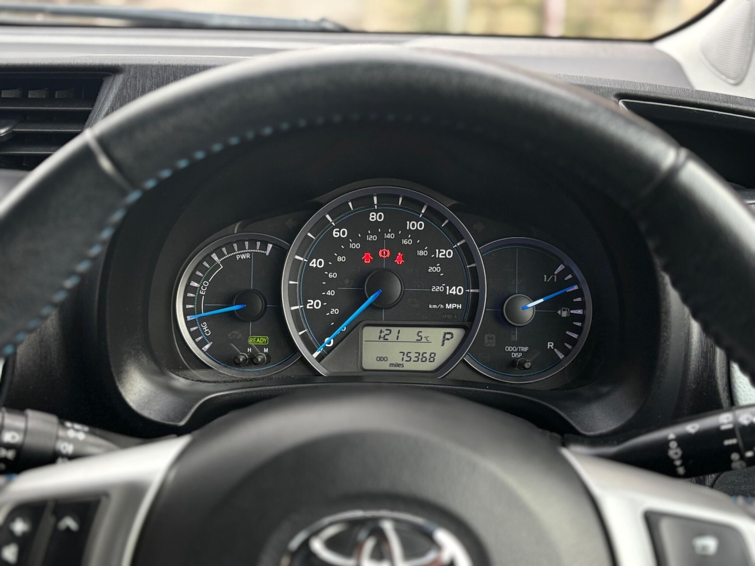 Used Toyota Yaris 2014 for sale - 77478535: Photo 41