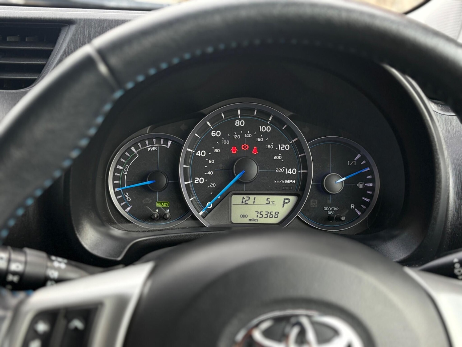 Used Toyota Yaris 2014 for sale - 77478535: Photo 42