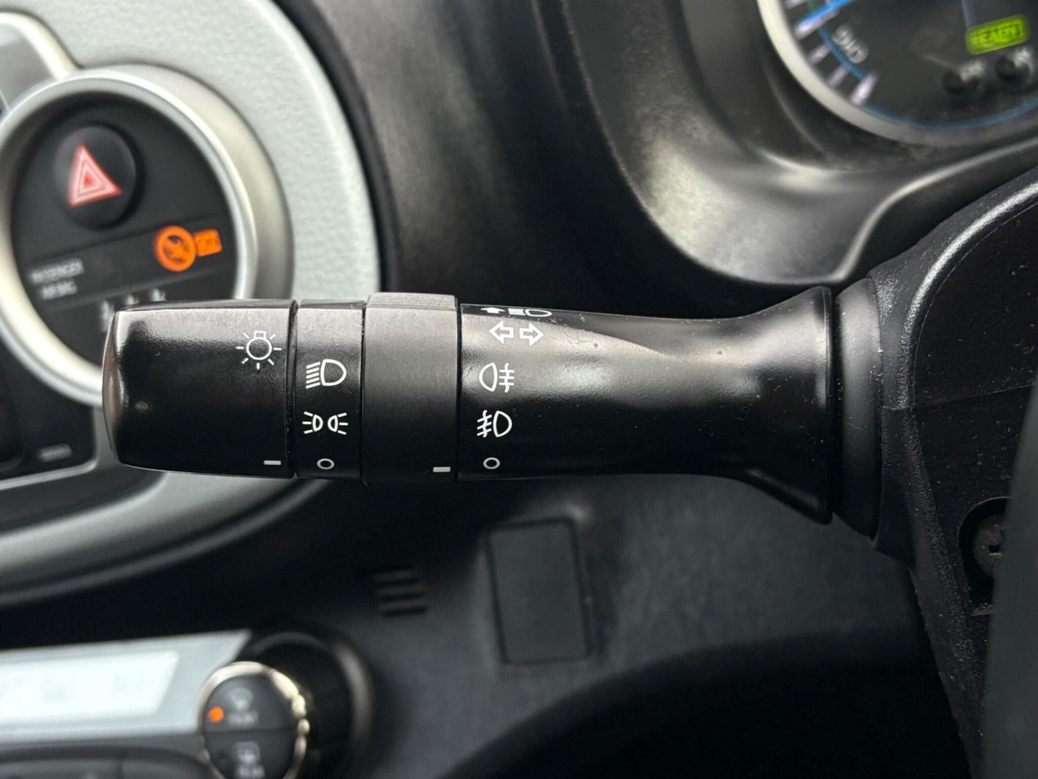 Used Toyota Yaris 2014 for sale - 77478535: Photo 43