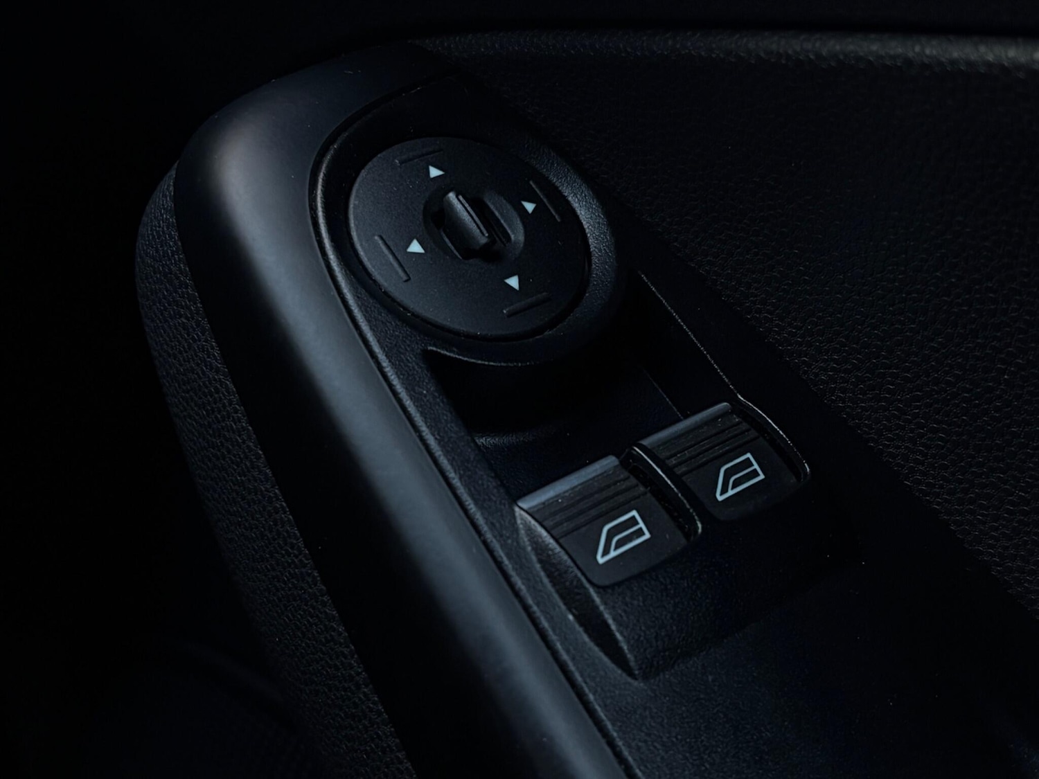 Used Ford Fiesta 2017 for sale - 76926178: Photo 45