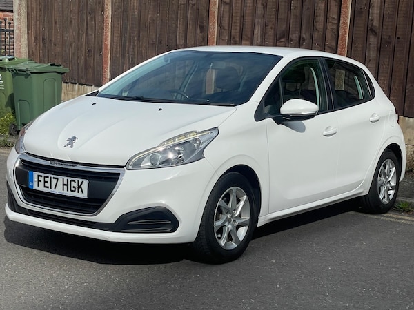 Used Peugeot 208 2017 for sale - 75589815: Photo 10