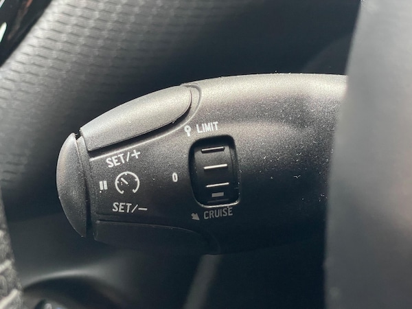 Used Peugeot 208 2017 for sale - 75589815: Photo 26