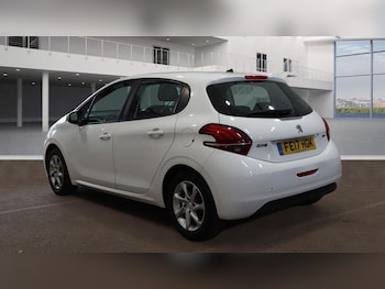 Used Peugeot 208 2017 for sale - 75589815: Photo