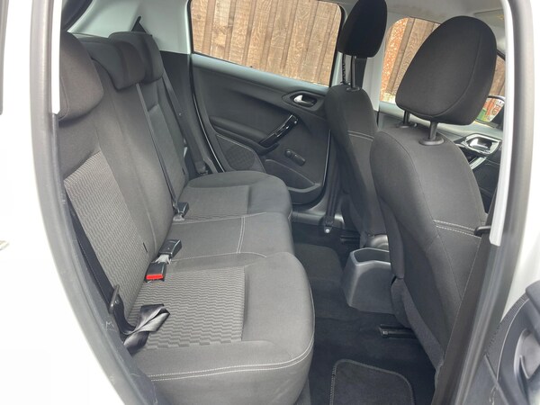 Used Peugeot 208 2017 for sale - 75589815: Photo 34