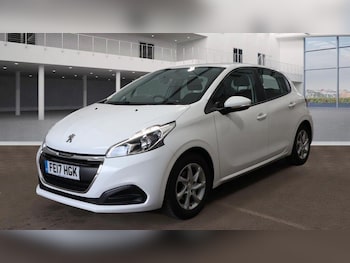 Used Peugeot 208 2017 for sale - 75589815: Photo