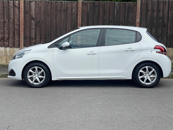 Used Peugeot 208 2017 for sale - 75589815: Photo 5