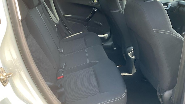 Used Peugeot 208 2017 for sale - 75589815: Photo 8