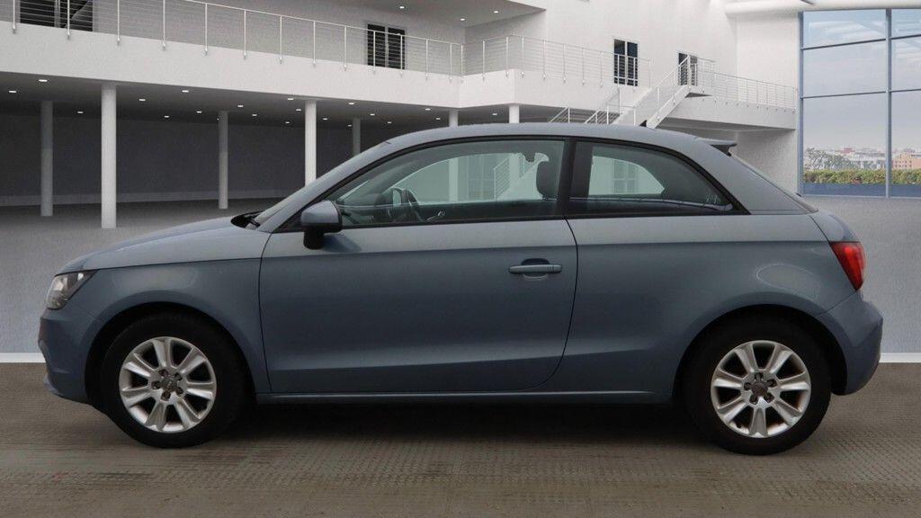 Used Audi A1 2012 for sale - 76765859: Photo 5
