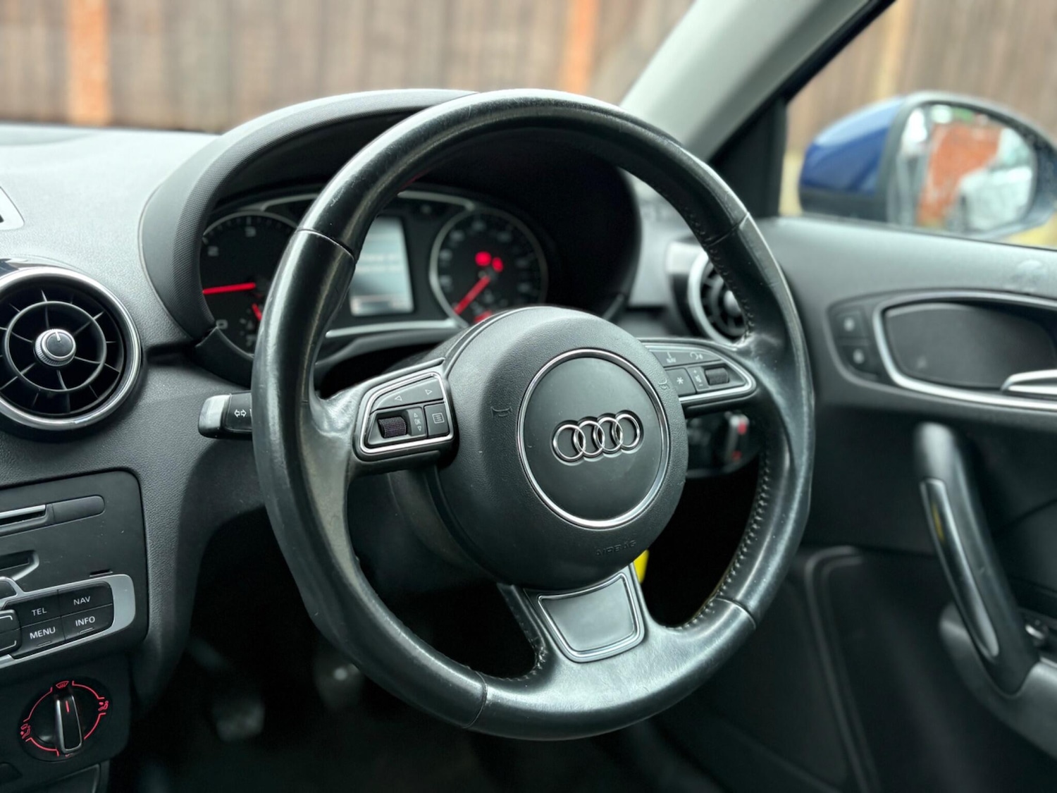 Used Audi A1 2015 for sale - 77215707: Photo 38