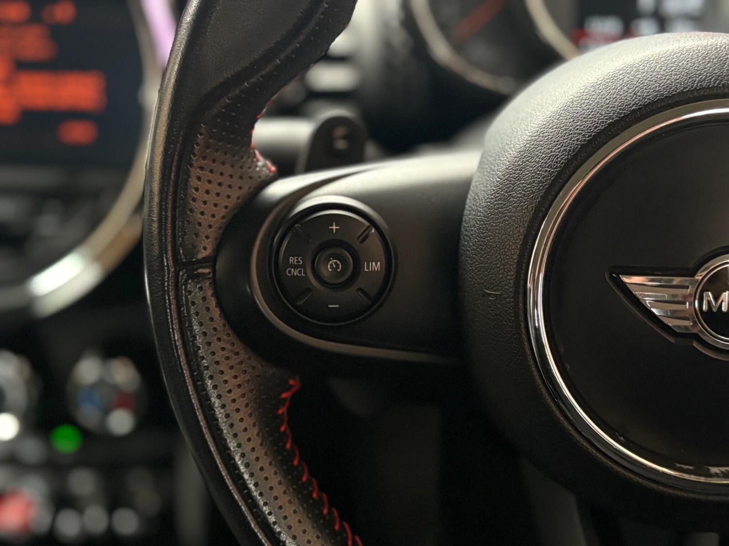 Used MINI Hatch 2017 for sale - 77400855: Photo 51