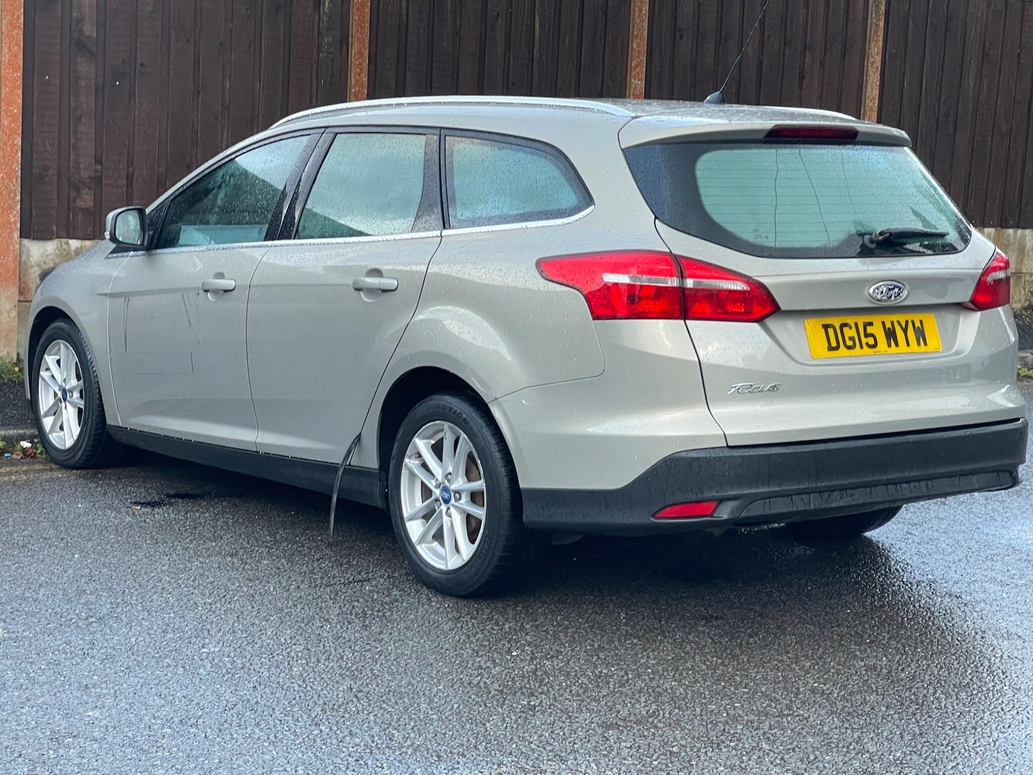 Used Ford Focus 2015 for sale - 76886294: Photo 11