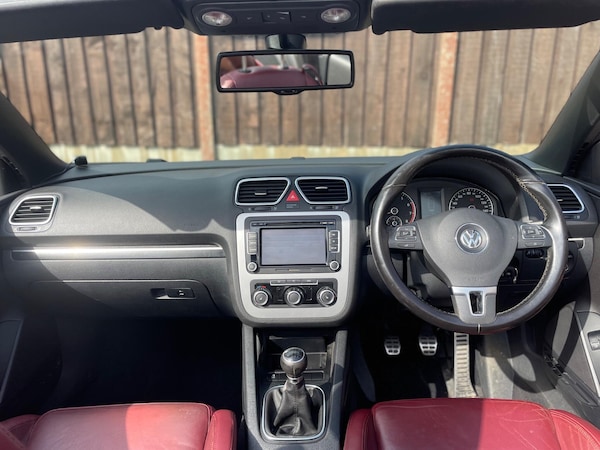 Used Volkswagen EOS 2011 for sale - 75539805: Photo 24