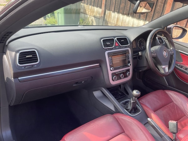 Used Volkswagen EOS 2011 for sale - 75539805: Photo 25