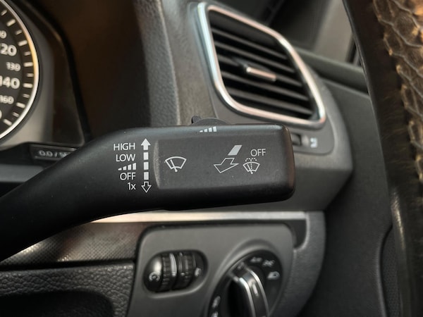 Used Volkswagen EOS 2011 for sale - 75539805: Photo 34