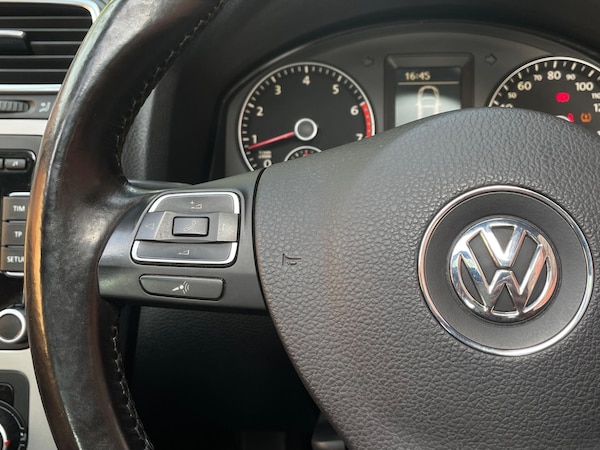 Used Volkswagen EOS 2011 for sale - 75539805: Photo 35