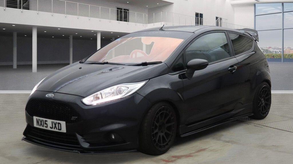 Used Ford Fiesta 2015 for sale - 76823810: Photo 3