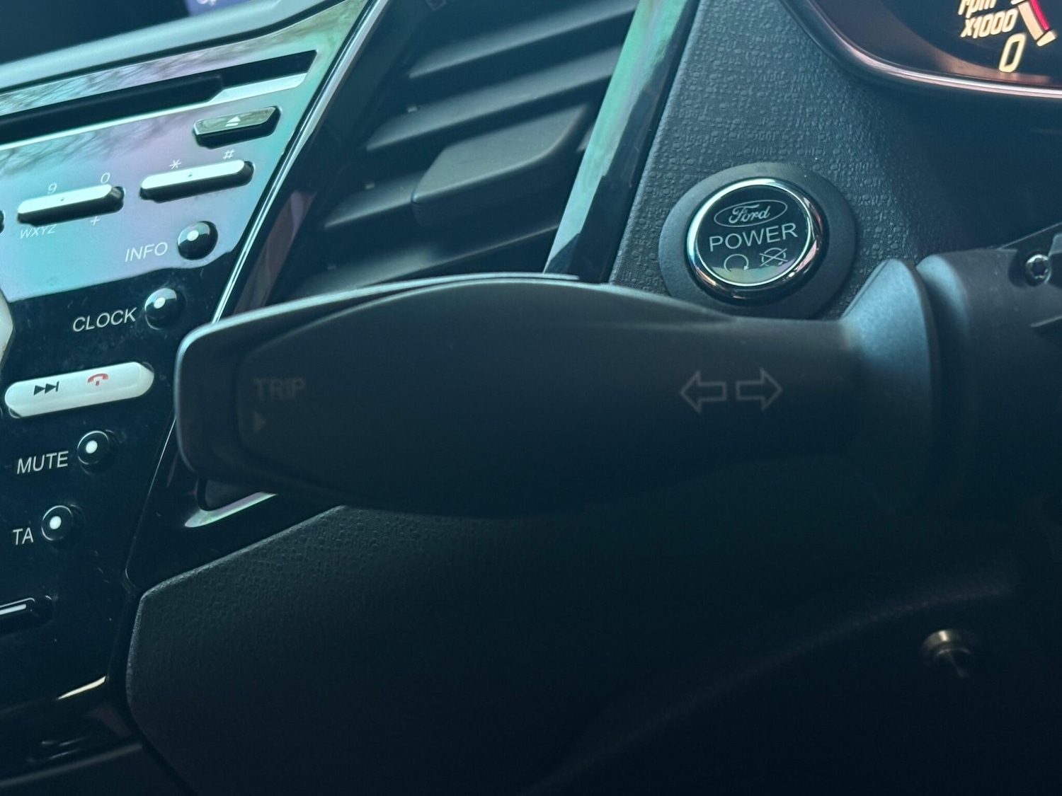 Used Ford Fiesta 2015 for sale - 76823810: Photo 31