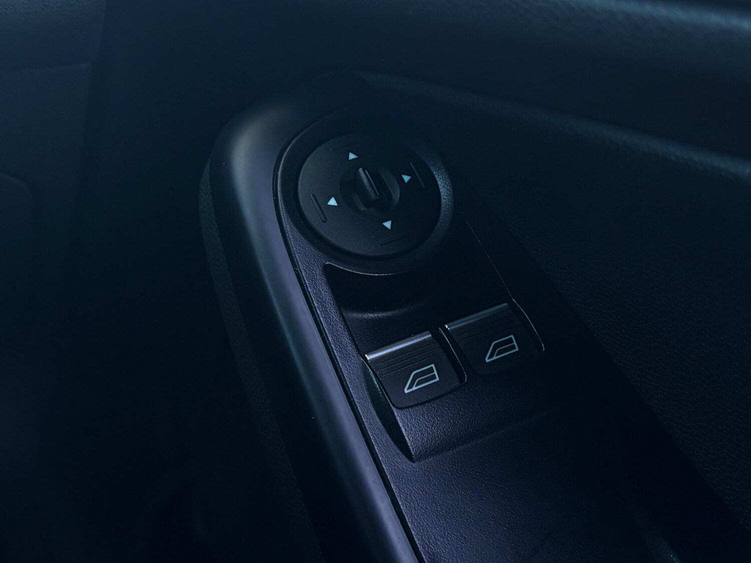 Used Ford Fiesta 2015 for sale - 76823810: Photo 46