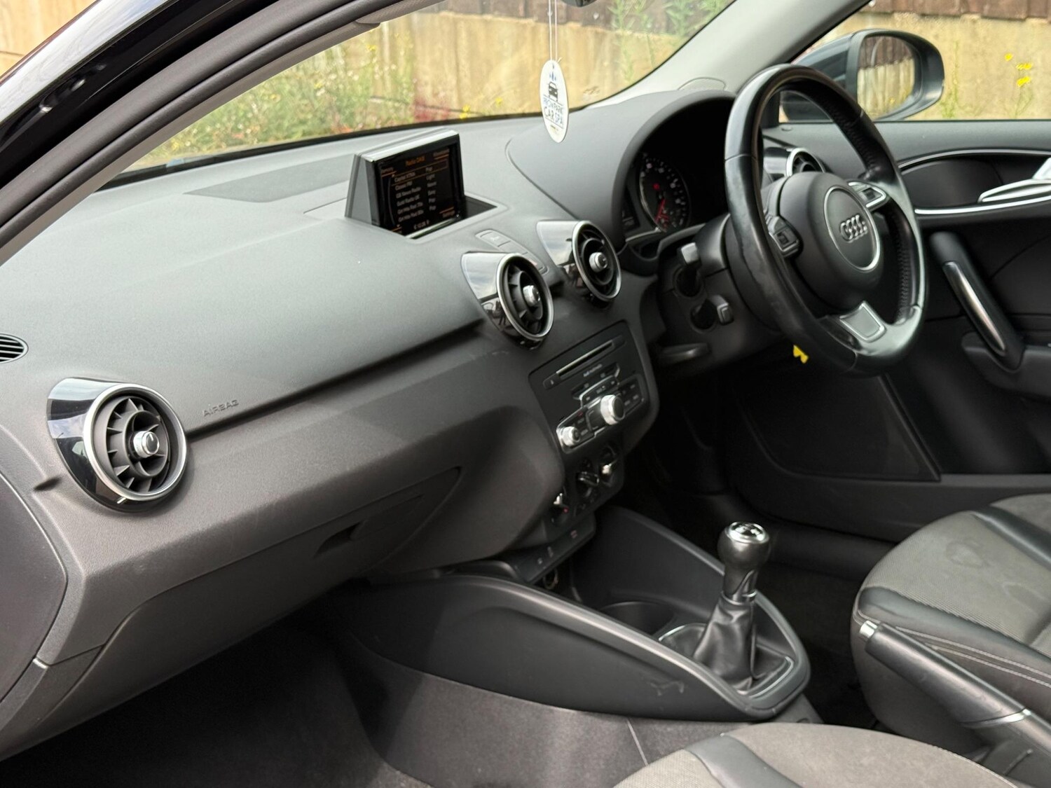 Used Audi A1 2015 for sale - 76370522: Photo 37