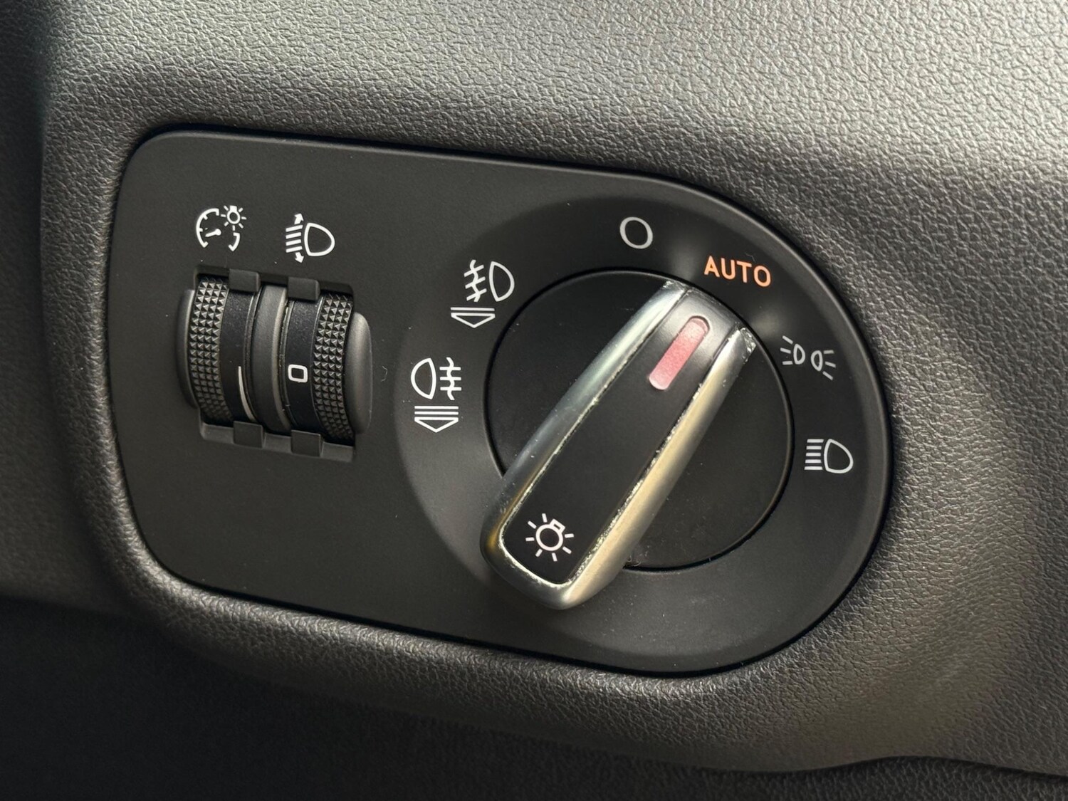 Used Audi A1 2015 for sale - 76370522: Photo 51