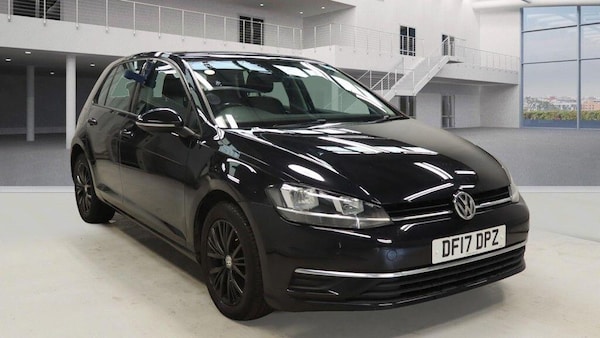 Used Volkswagen Golf 2017 for sale - 76251088: Photo 1