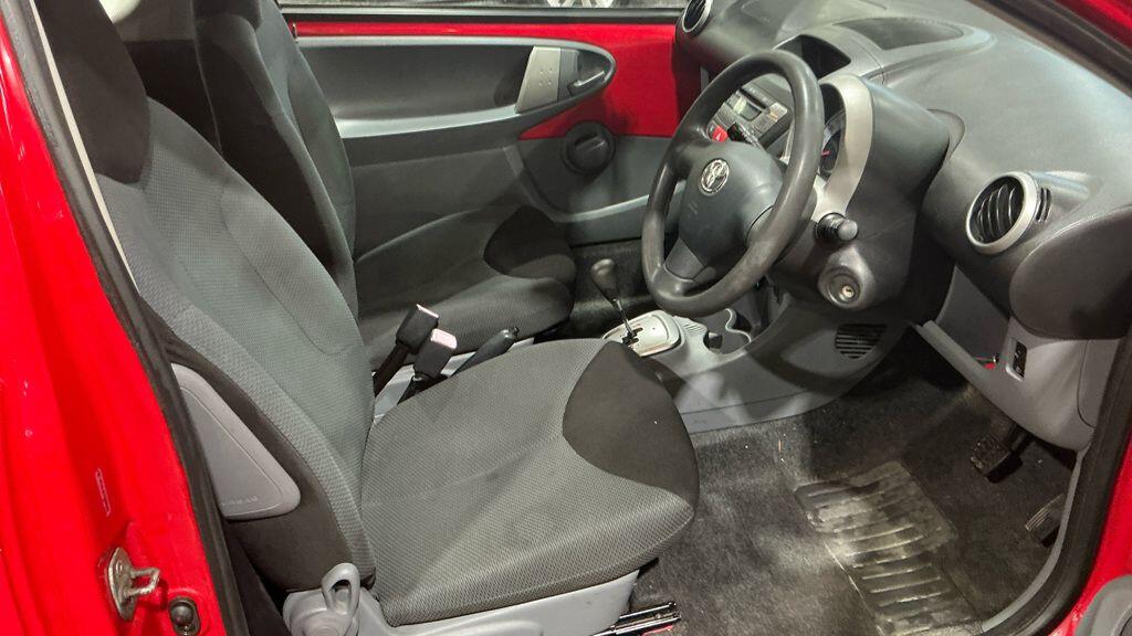 Used Toyota AYGO 2006 for sale - 76620441: Photo 7