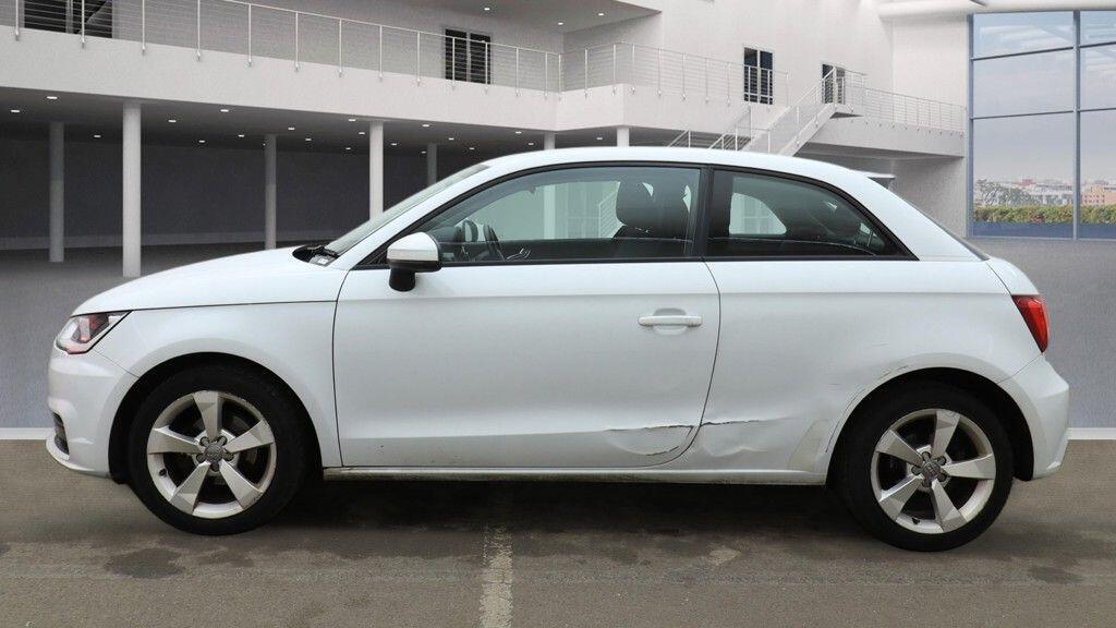 Used Audi A1 for sale - 77238207: Photo 3