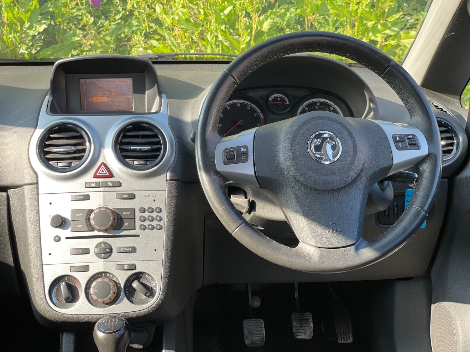 Vehicle 33