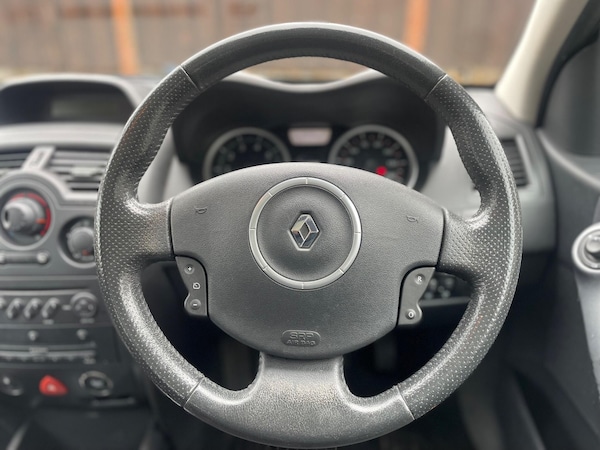 Used Renault Megane 2008 for sale - 76137821: Photo 19