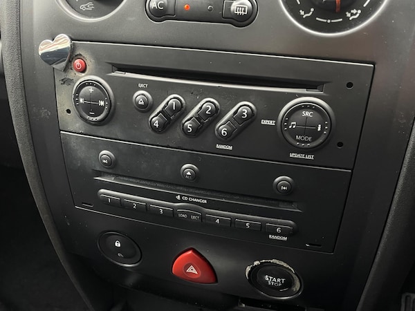 Used Renault Megane 2008 for sale - 76137821: Photo 37