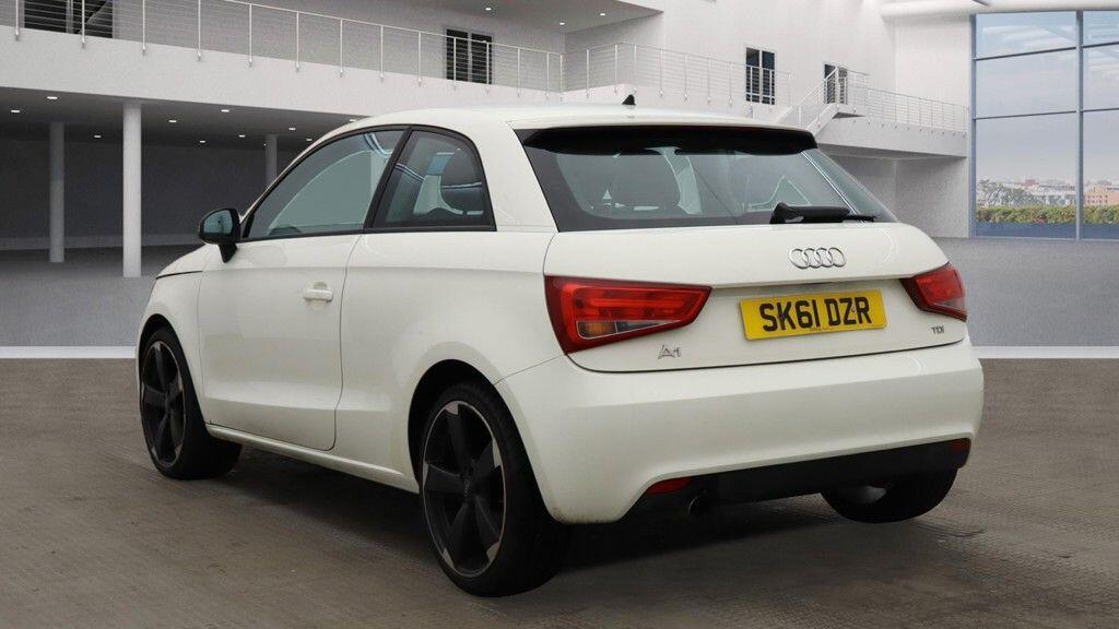 Used Audi A1 2011 for sale - 76521900: Photo 2