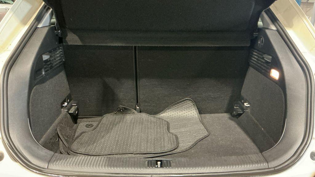 Used Audi A1 2011 for sale - 76521900: Photo 7